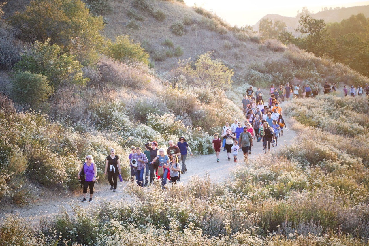 Connect, Explore and Hike With Your Community - City of Santa Clarita